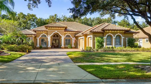 Howey In The Hills Real Estate