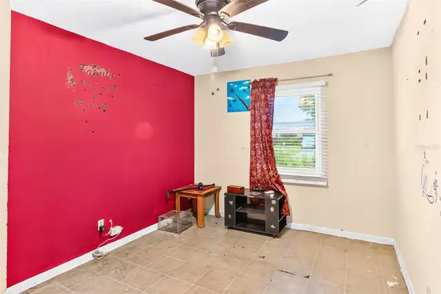Listing Photo 24