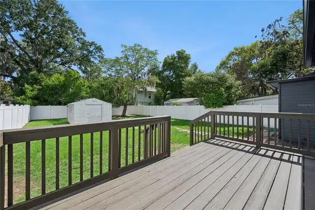 Listing Photo 22