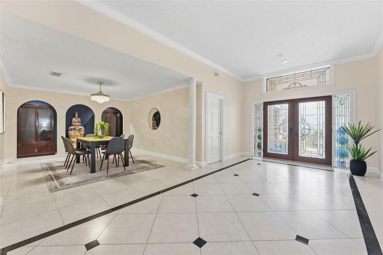 Listing Photo 9