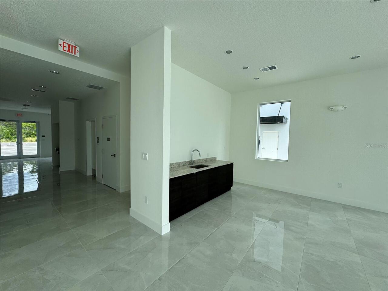 Listing Photo 22