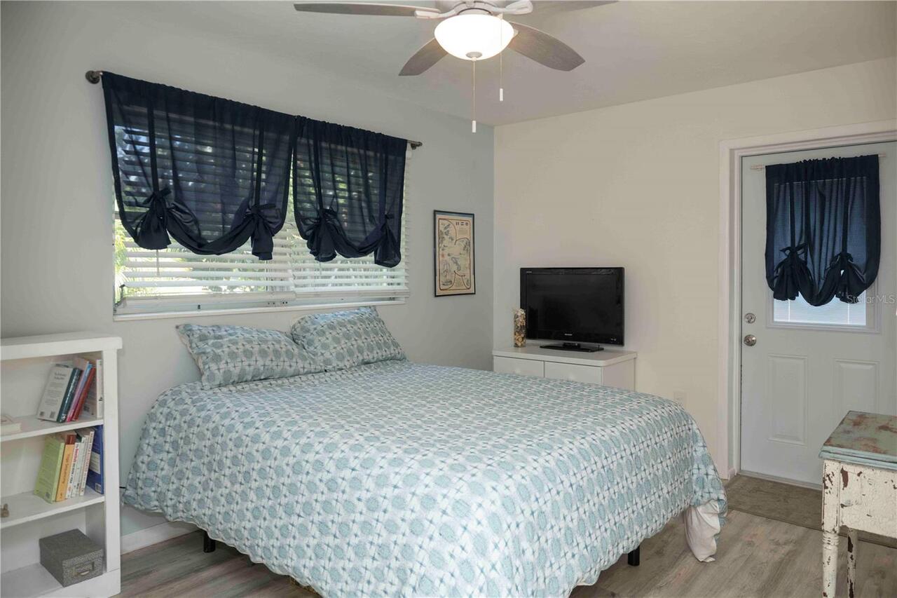 Listing Photo 15