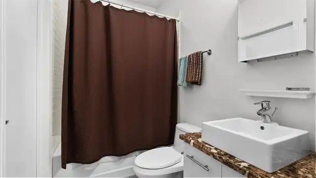 Listing Photo 38