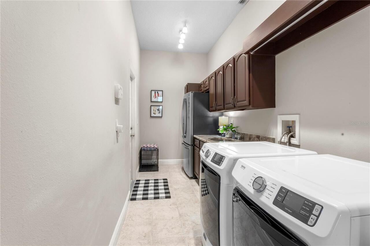 Listing Photo 38