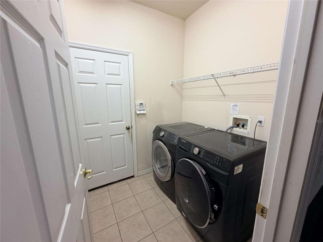 Listing Photo 10