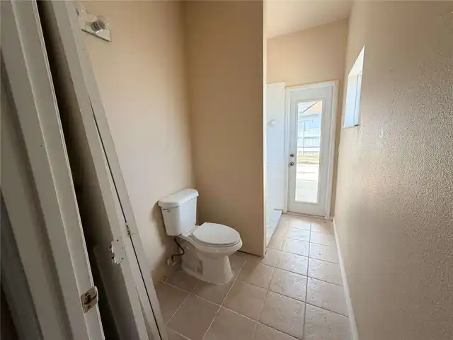 Listing Photo 18