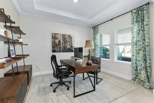 Listing Photo 11