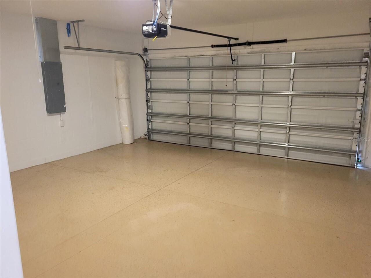 Listing Photo 14