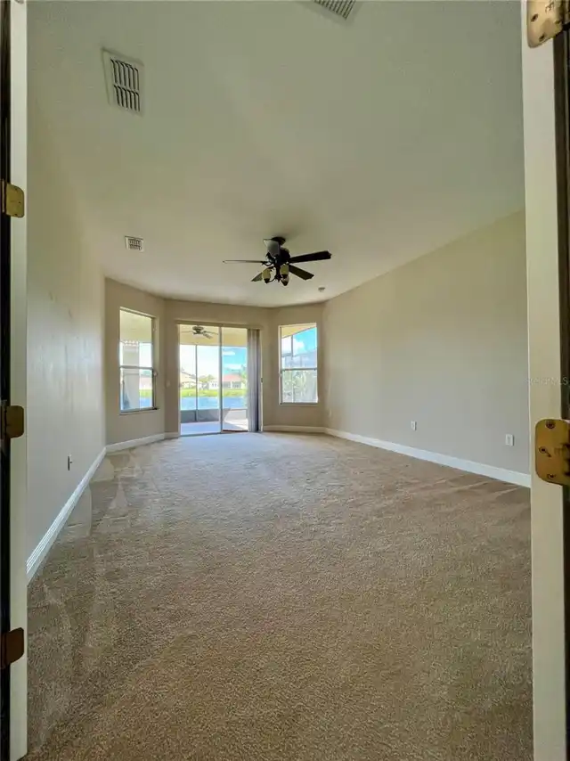 Listing Photo 37