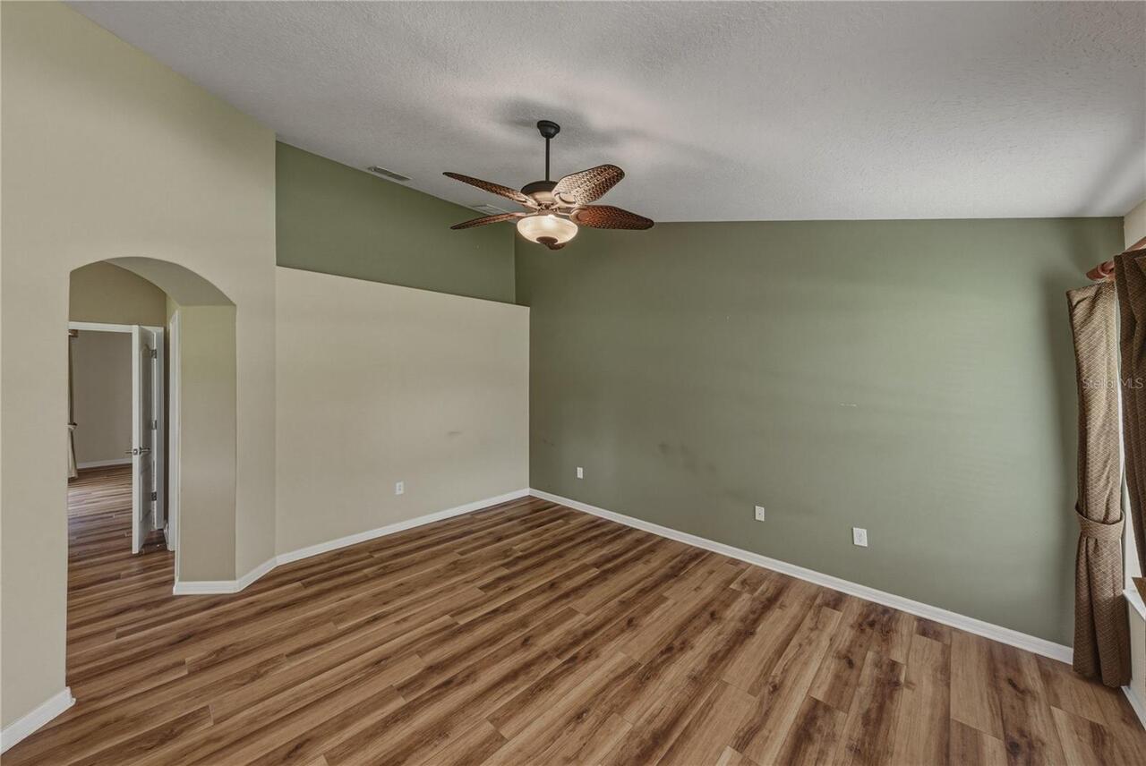 Listing Photo 29