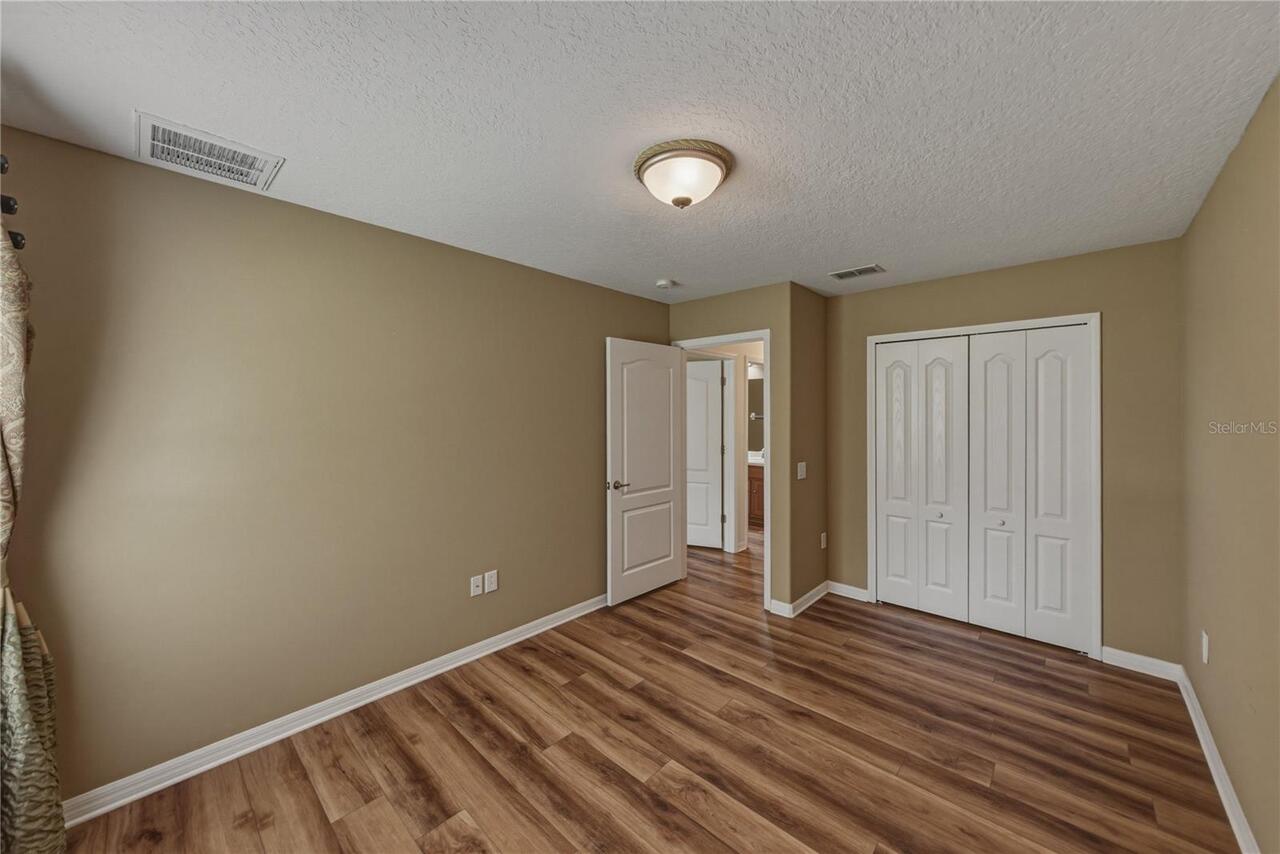 Listing Photo 41