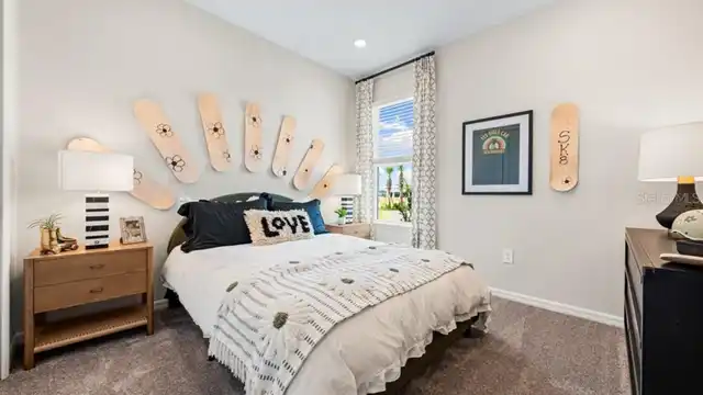 Listing Photo 16