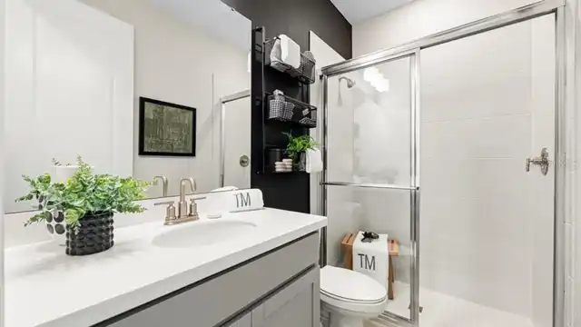 Listing Photo 19