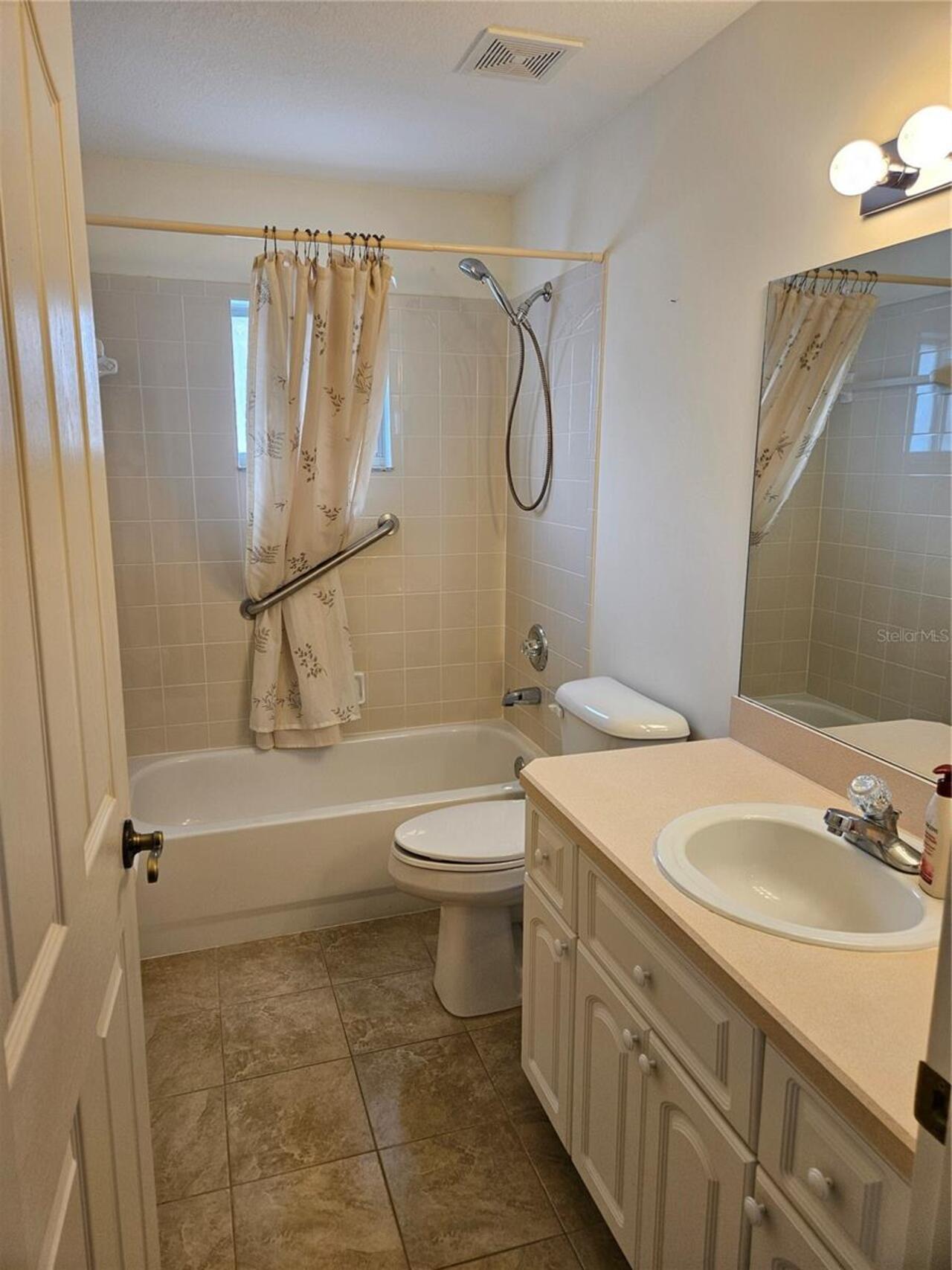 Listing Photo 25