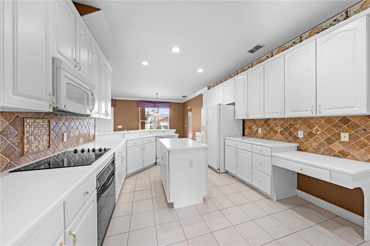 Listing Photo 18