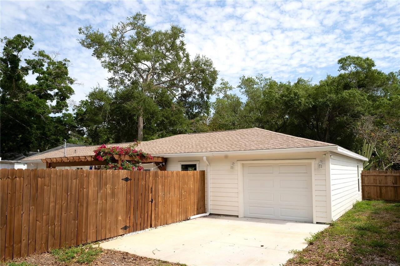Listing Photo 28