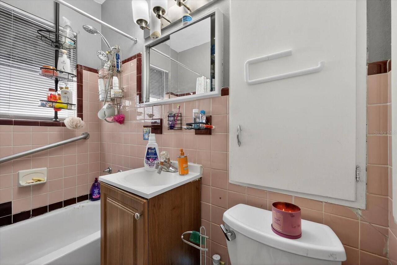 Listing Photo 11