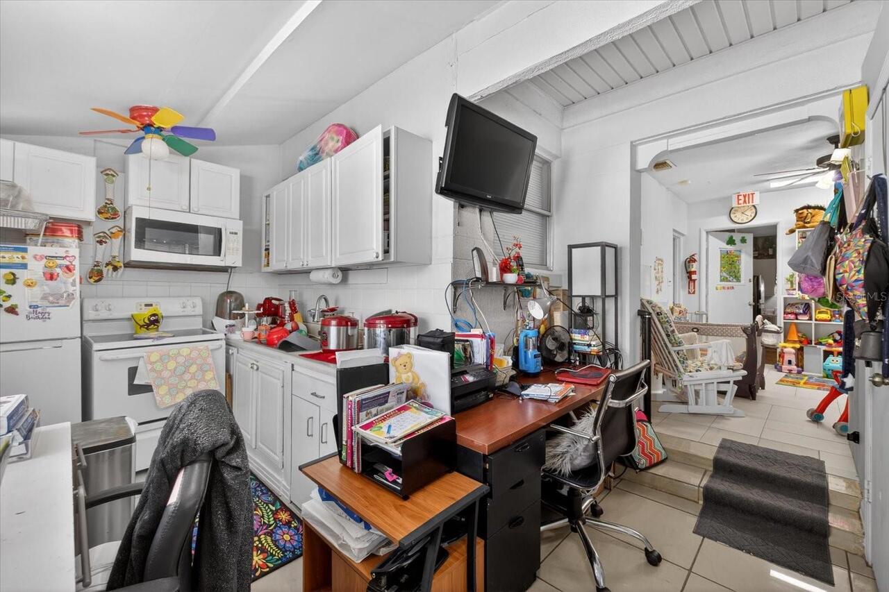Listing Photo 17