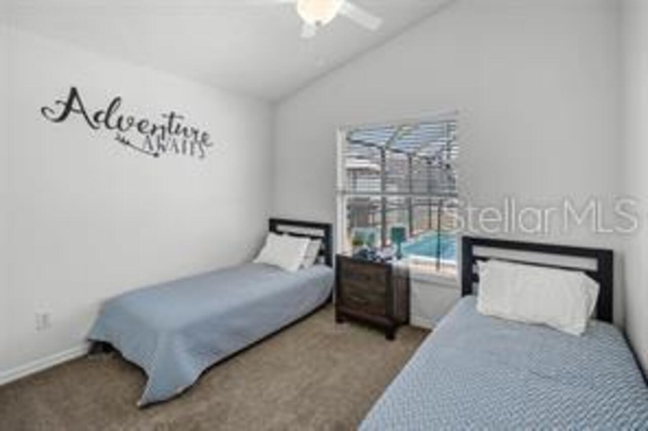 Listing Photo 9