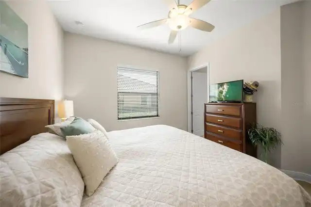 Listing Photo 28