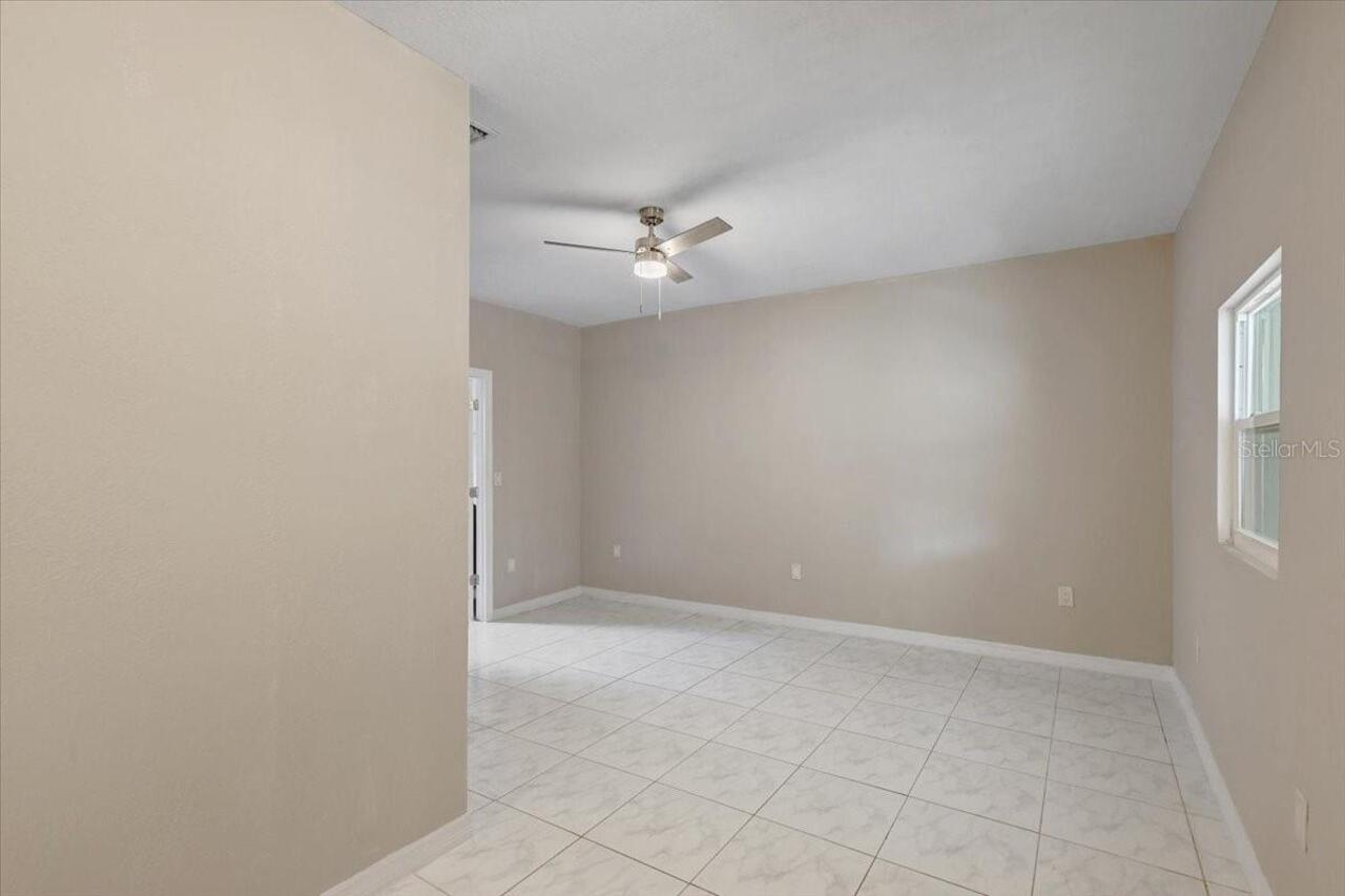Listing Photo 37