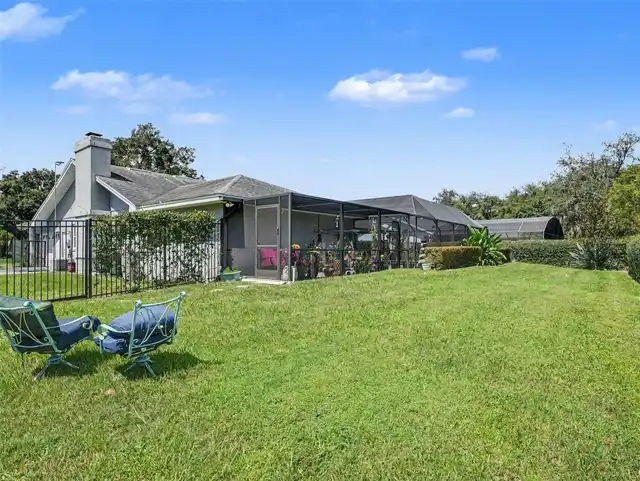 Listing Photo 18