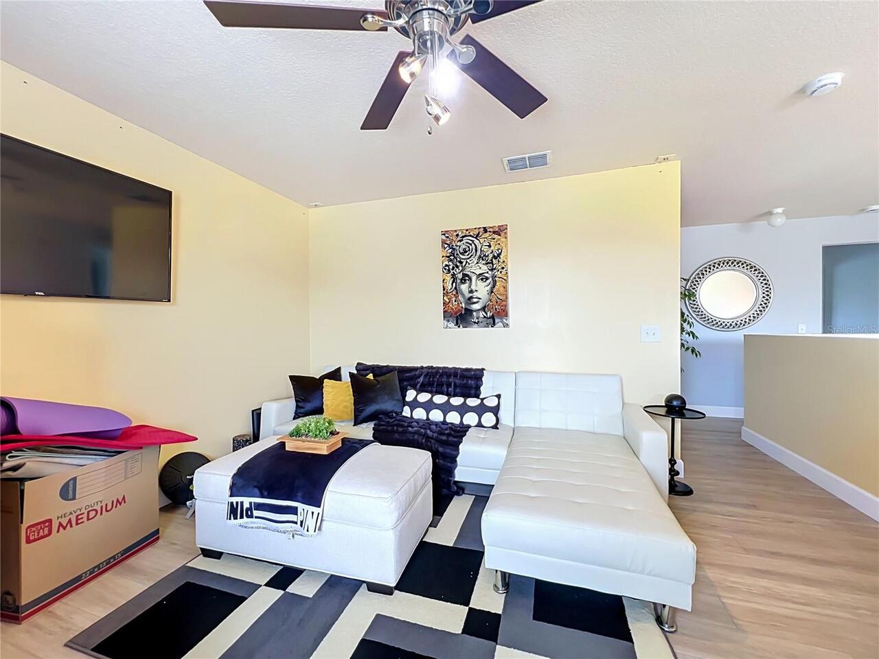 Listing Photo 25