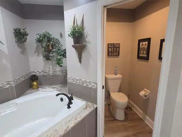 Listing Photo 19