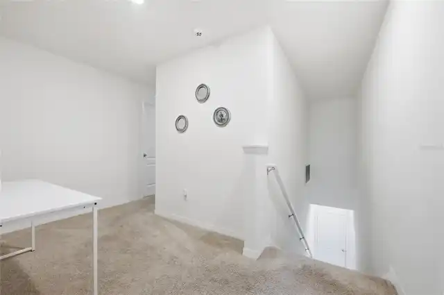 Listing Photo 32