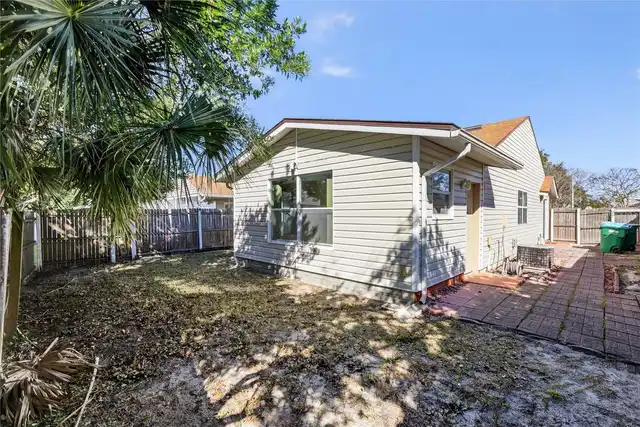 Listing Photo 24
