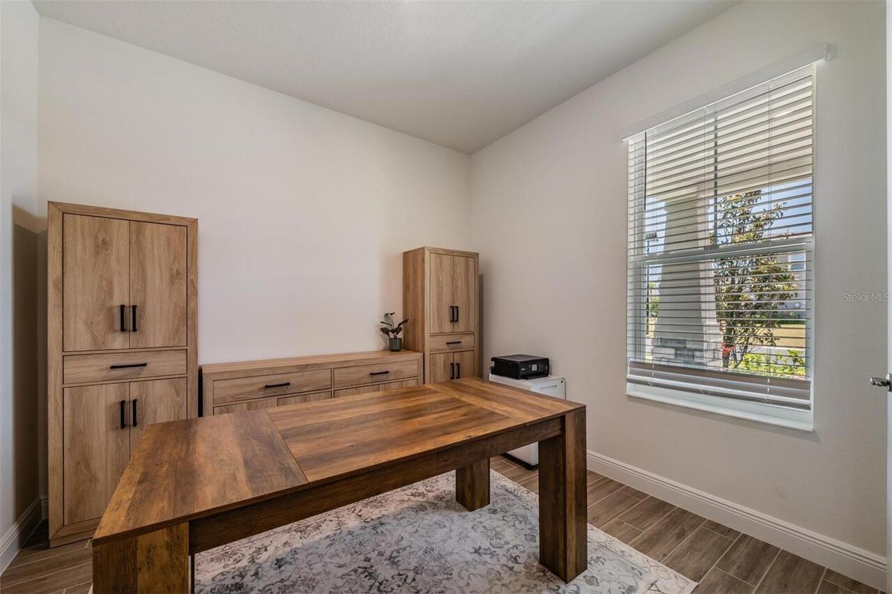 Listing Photo 9