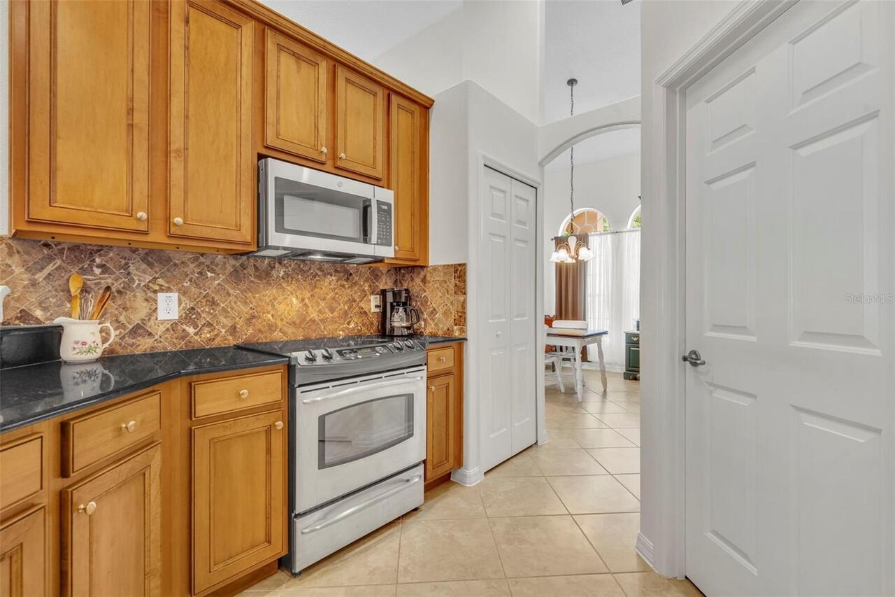 Listing Photo 16