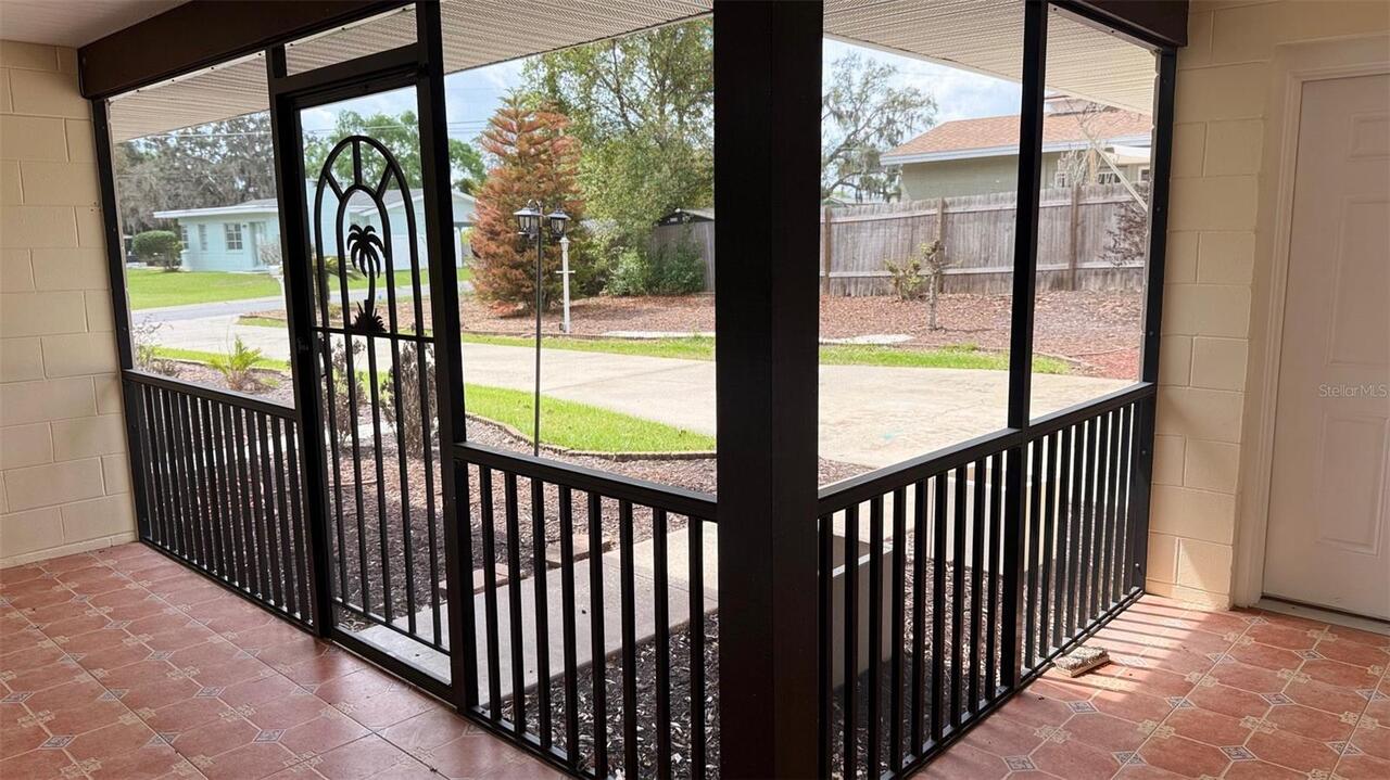 Listing Photo 10