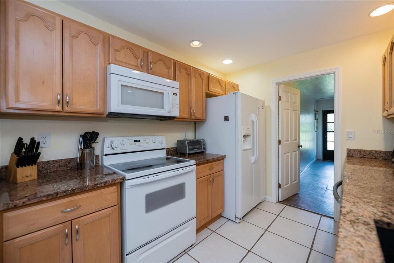 Listing Photo 15