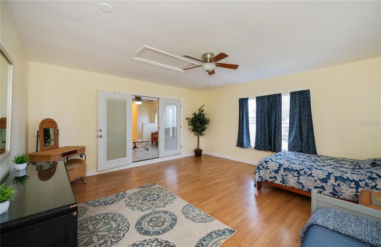 Listing Photo 33