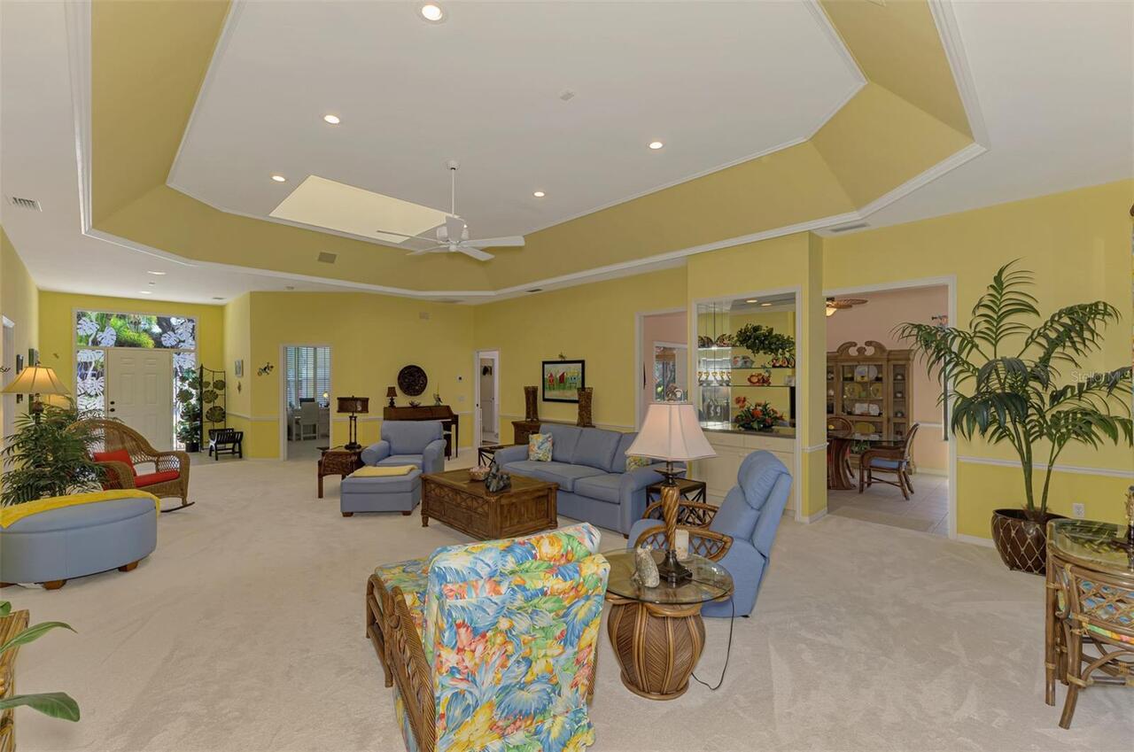 Listing Photo 14