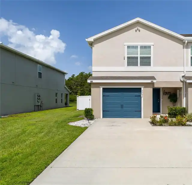 Listing Photo 14
