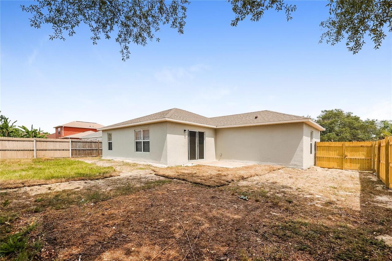 Listing Photo 14