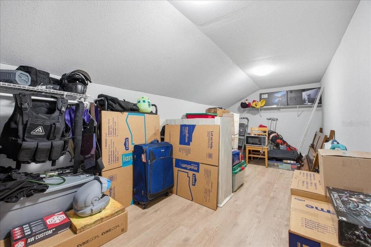 Listing Photo 32