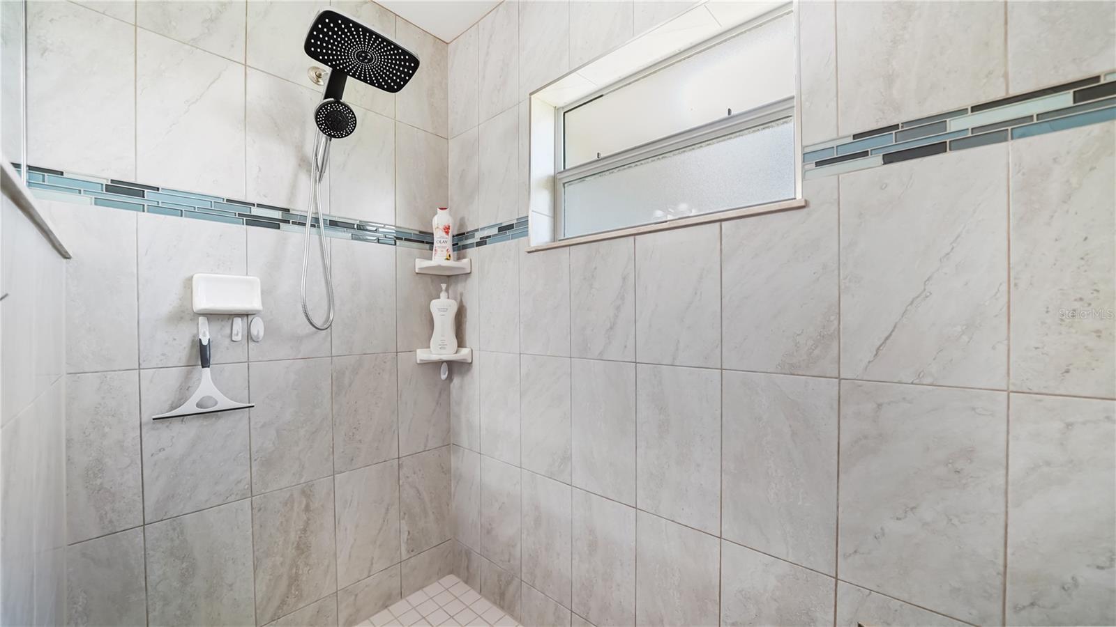 Listing Photo 33