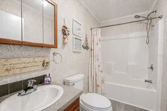 Listing Photo 21