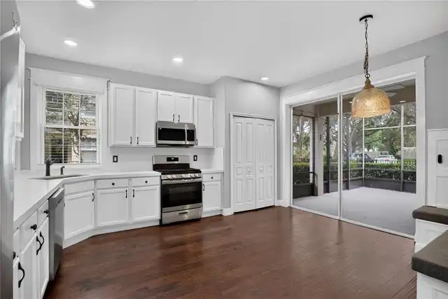 Listing Photo 15