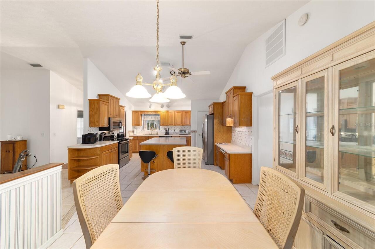 Listing Photo 16