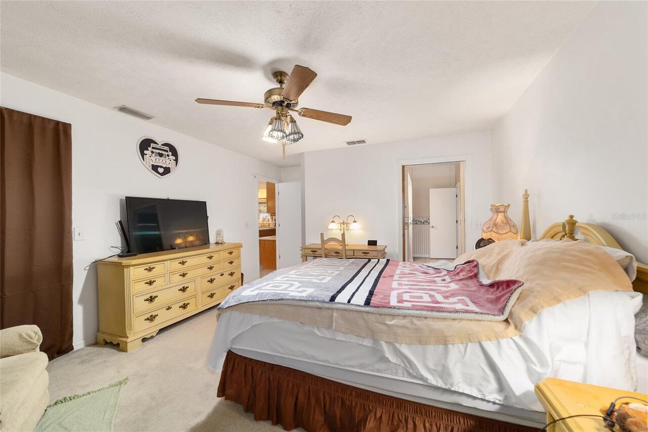 Listing Photo 33