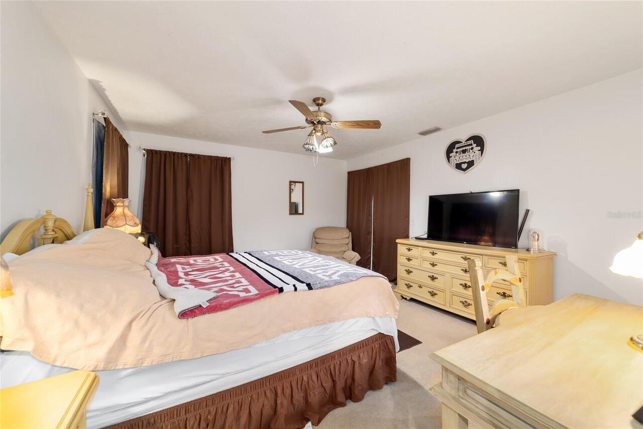 Listing Photo 34