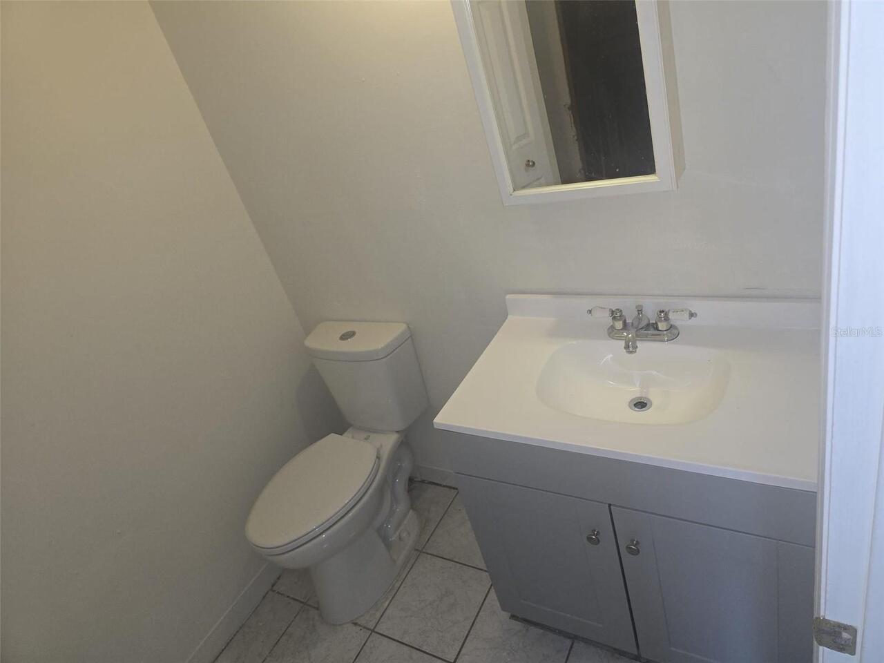 Listing Photo 8