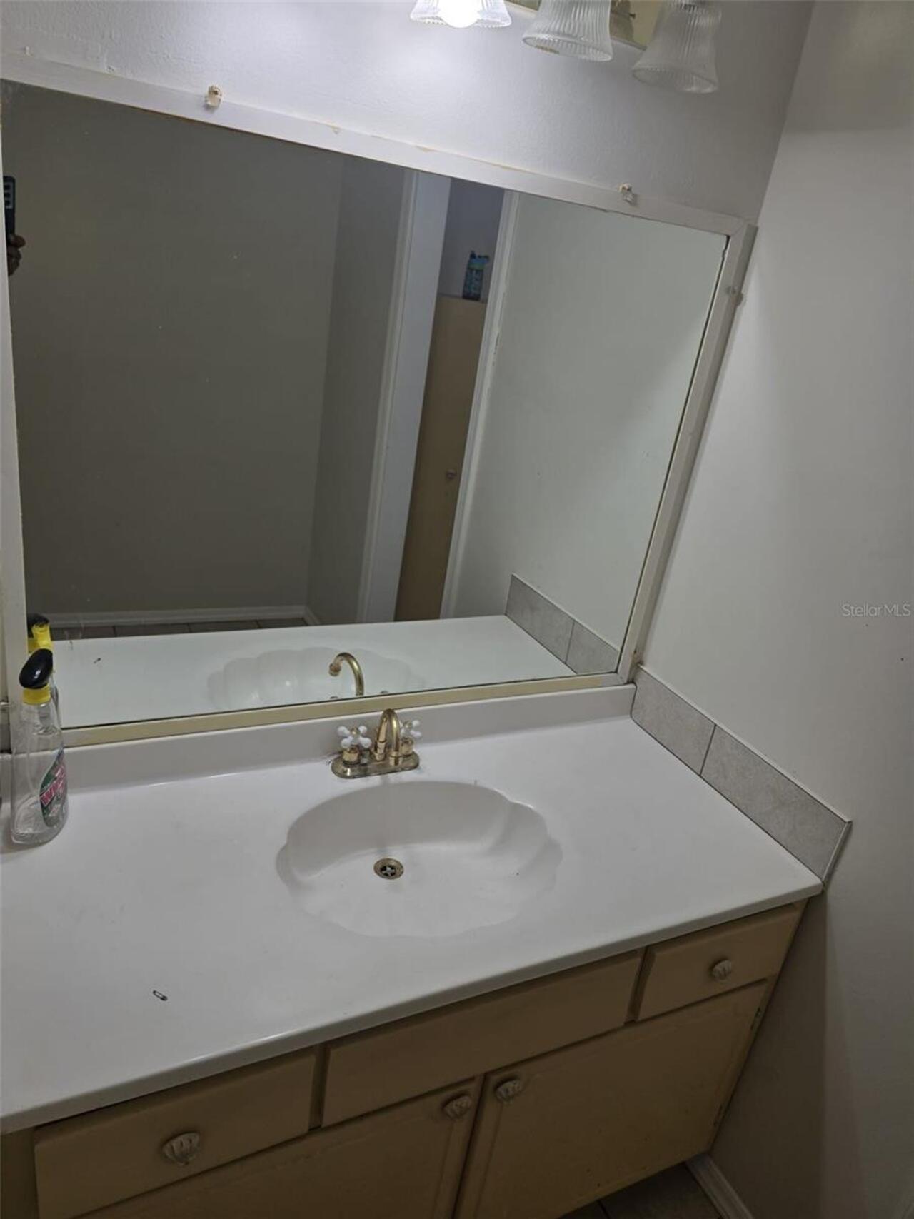 Listing Photo 16