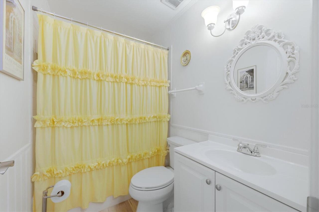 Listing Photo 9