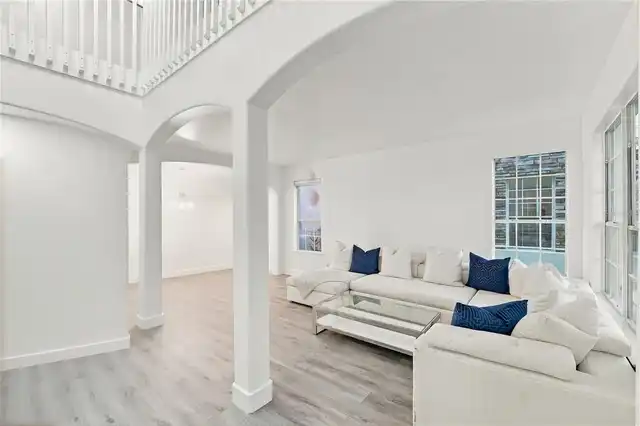 Listing Photo 16