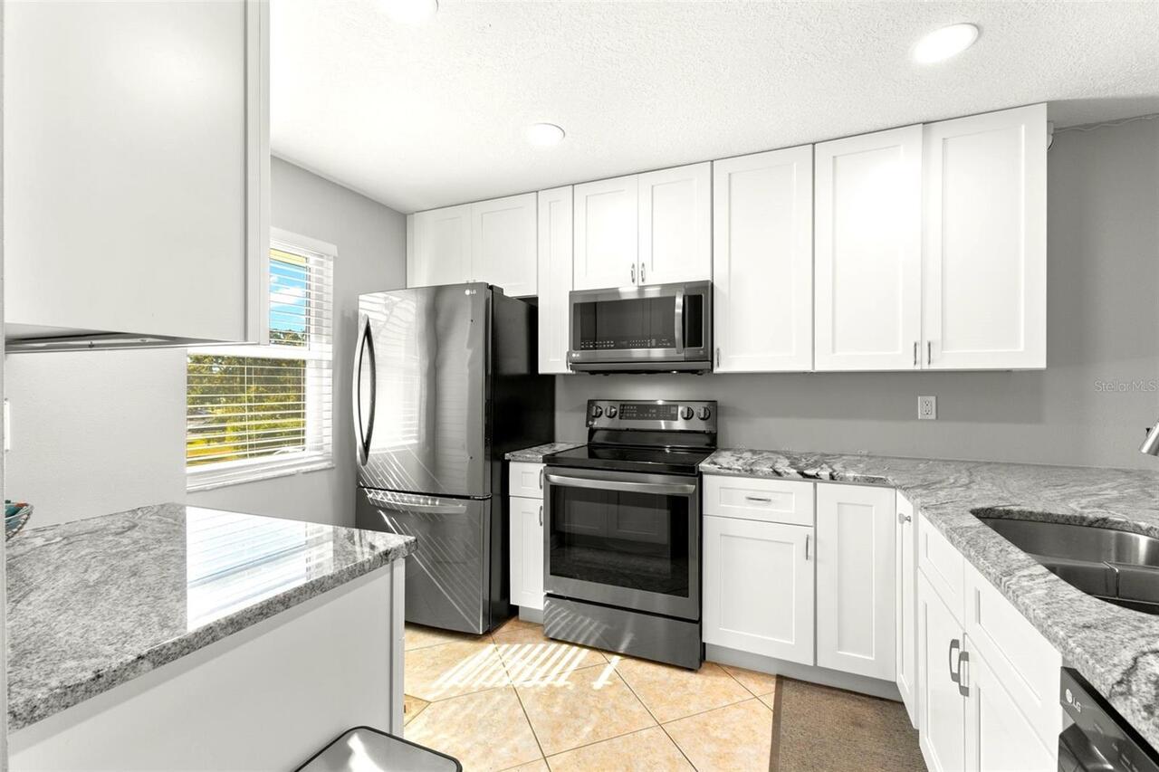 Listing Photo 7